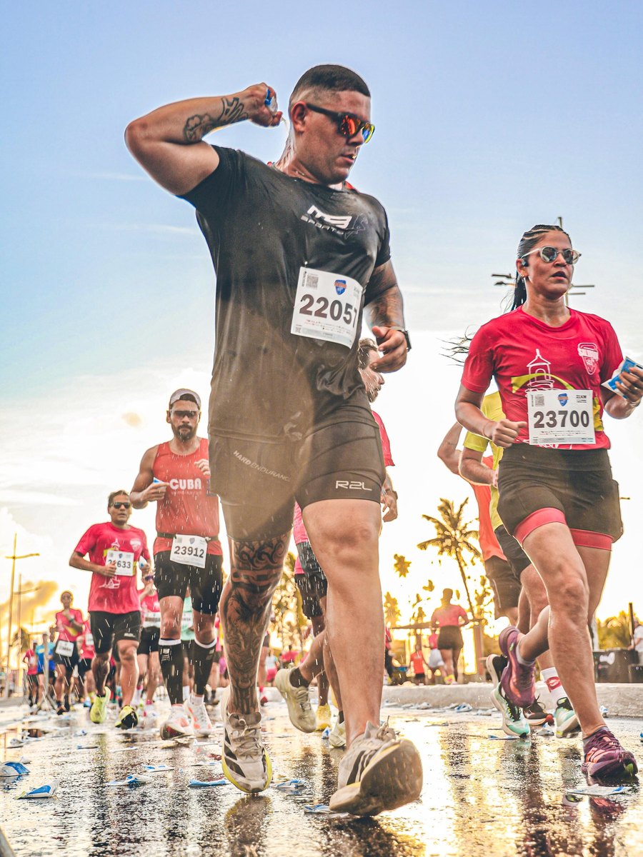 Gabriel Costa correndo a meia maratona